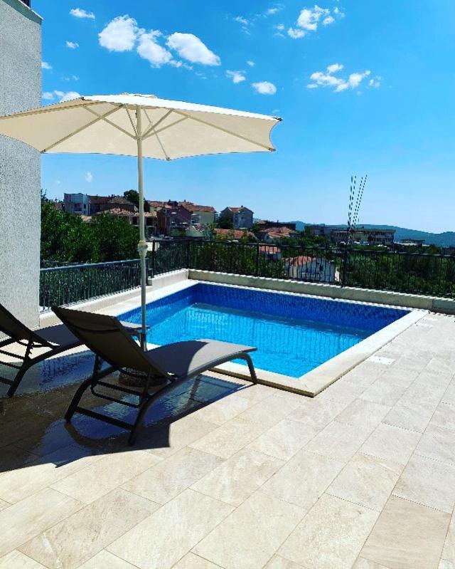 Apartman Iva Tivat Luaran gambar